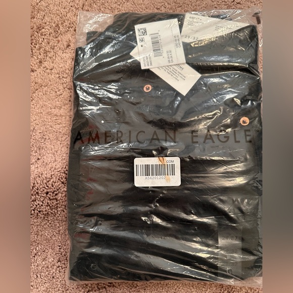NWT American Eagle Men’s Airflex+ Original Bootcut Jeans 29x32 Black - Picture 2 of 9